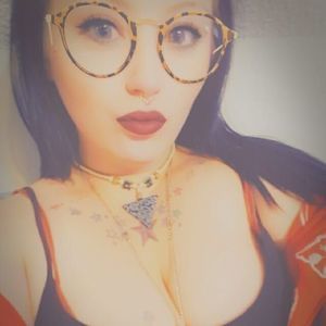 Meet your Posher, Karrah